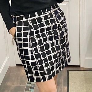 Gap Grid Pattern Skirt